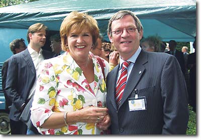 President Ton van Lisdonk en Burgemeester Huybregts van de gemeente Oosterhout