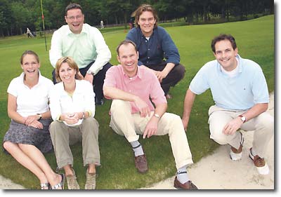 De JKR Golfcommissie anno 2005, v.l.n.r.: Suzanne Hartmann, Dorothea van der Vliet, Eric Jansen, Frank Bogers, Ben Brans en voorzitter Jan Hoogstrate.
